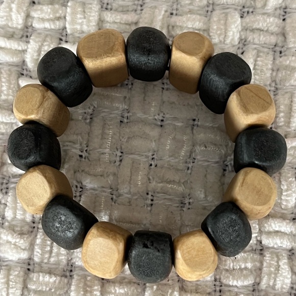 Chunky, wood bohemian style bracelet. - Picture 2 of 4